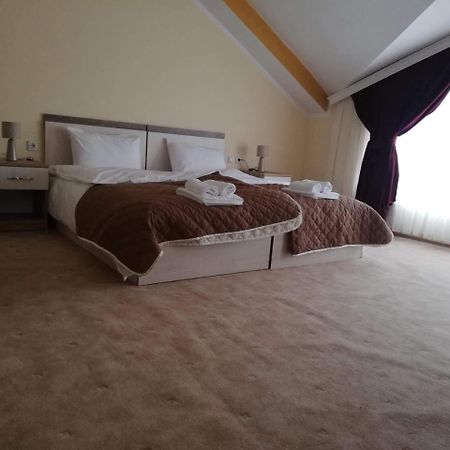 Hotel Panorama City Delcevo Екстер'єр фото