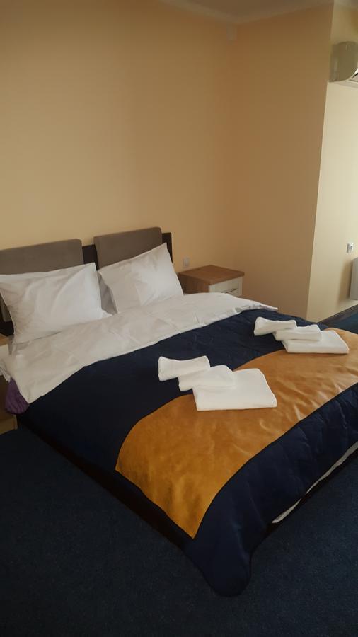 Hotel Panorama City Delcevo Екстер'єр фото