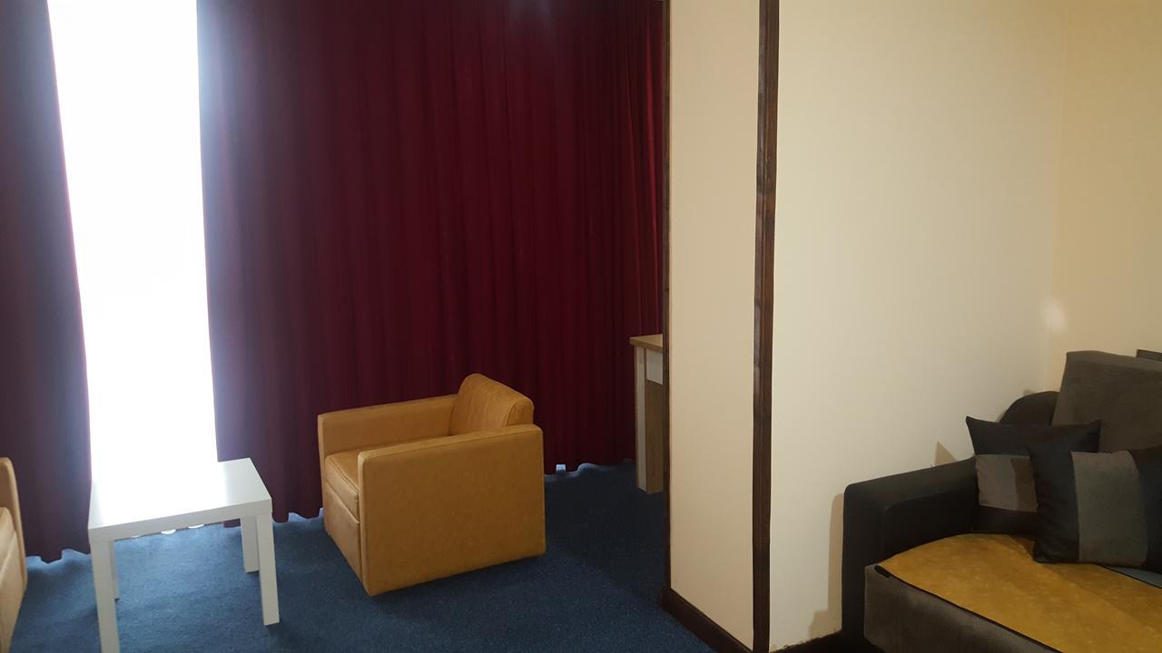 Hotel Panorama City Delcevo Екстер'єр фото