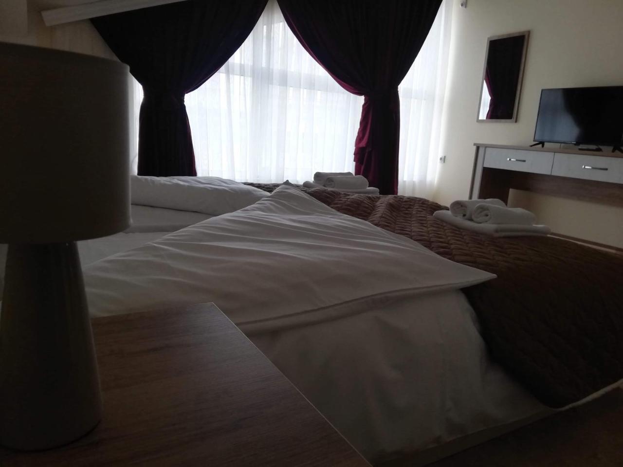 Hotel Panorama City Delcevo Екстер'єр фото